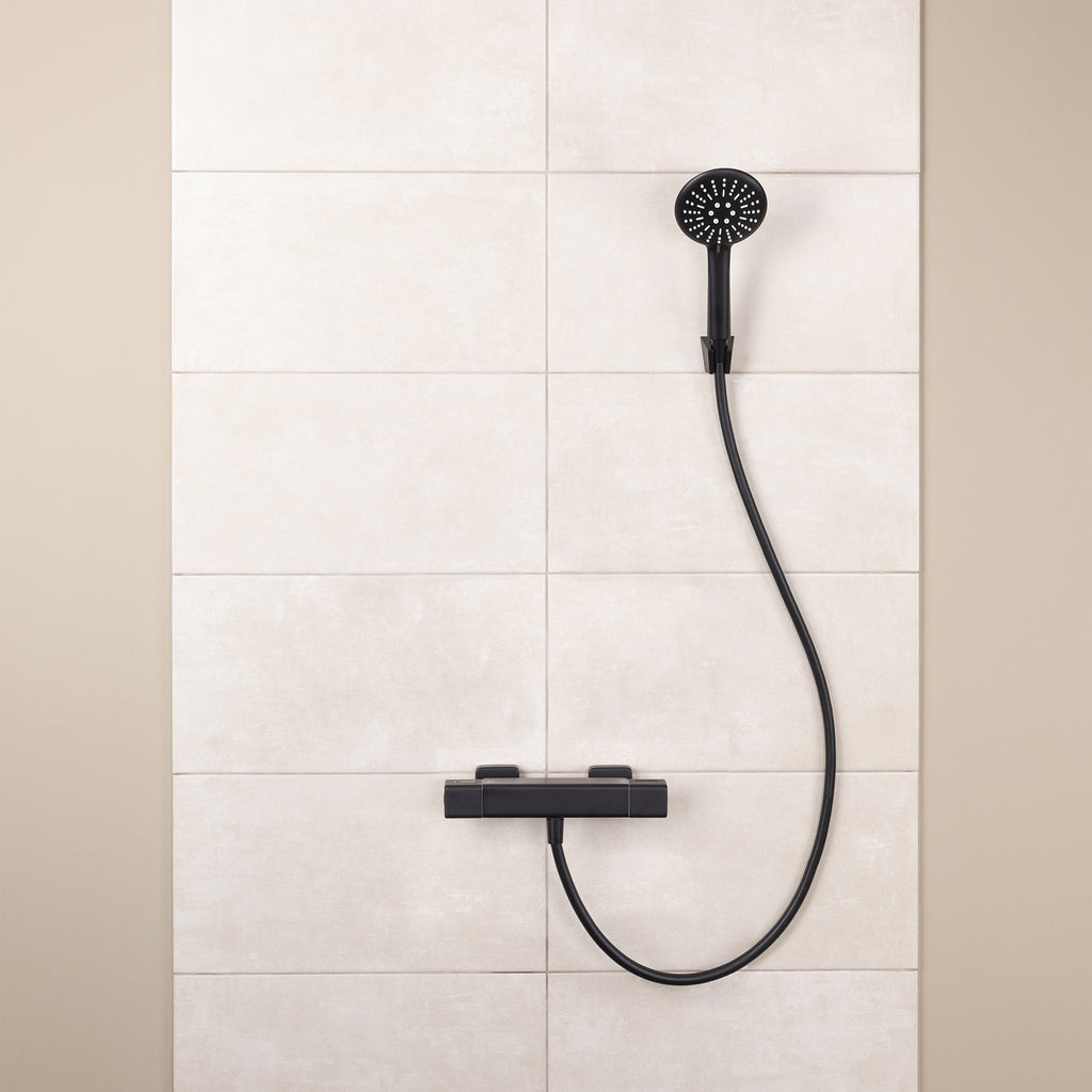 Pommeau de douche avec support mural et flexible noir